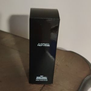 MAC Prep+Prime Fix+